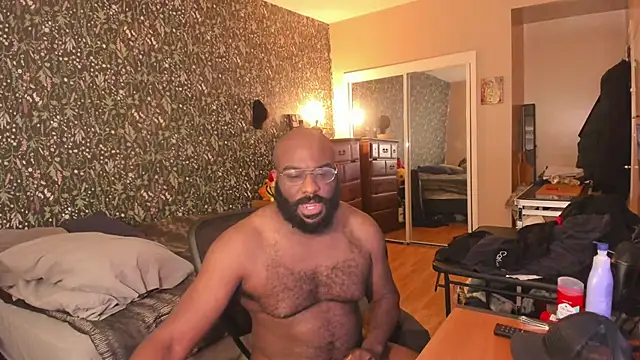 Snapshot of MrChuckDailyXXX chatting on June 2026 09:15:02 PM MrChuckDailyXXX online show from June 2026 09:15:02 PM