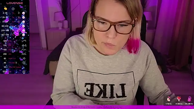 EVAshinyGIRL online show from February 2025 07:40:02 AM