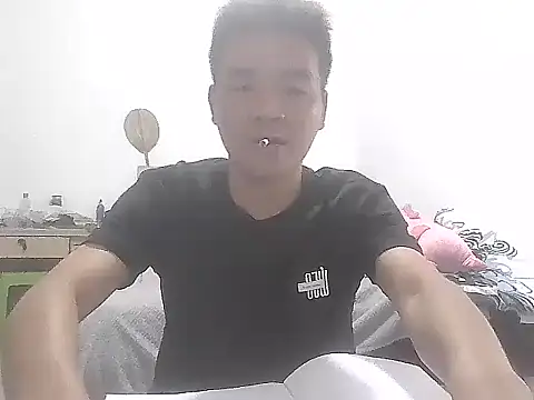 Snapshot of kisstoyousoon2024 chatting on October 2025 07:41:01 AM kisstoyousoon2024 online show from October 2025 07:41:01 AM