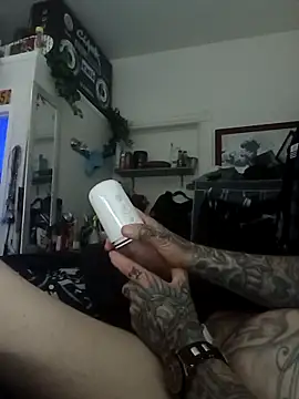 Slunghung79 online show from September 2025 05:13:02 PM