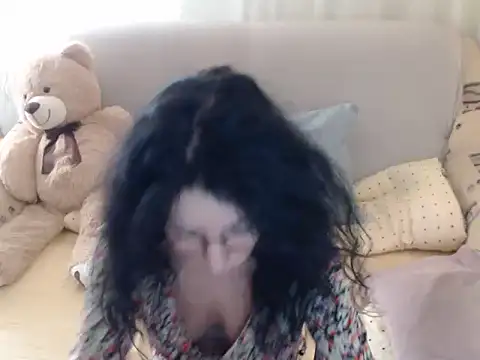 Emmatoo online show from February 2026 01:09:02 PM