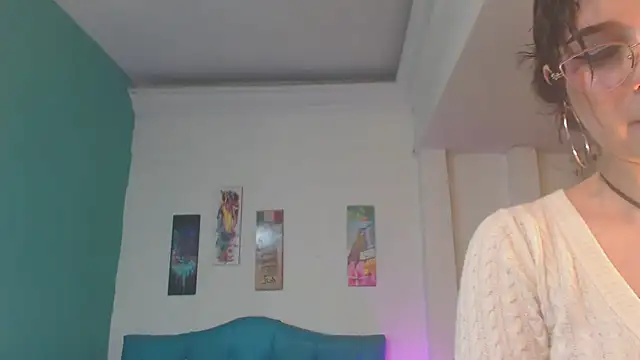 Snapshot of Cinthya-Gomez6 chatting on March 2025 12:06:02 PM Cinthya-Gomez6 online show from March 2025 12:06:02 PM