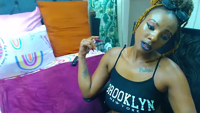 SAVAGExBOO online show from January 2025 01:37:02 AM