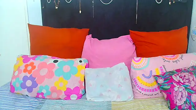 SAVAGExBOO online show from October 2025 09:12:02 PM