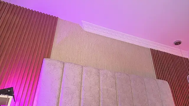 HannaRed  online show from February 2026 11:53:01 AM