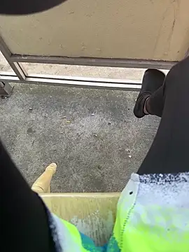 Snapshot of Big-dick_1 chatting on September 2025 06:52:01 PM Big-dick 1 online show from September 2025 06:52:01 PM