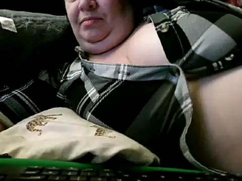 WHITEDAROSE online show from December 2024 05:07:01 AM