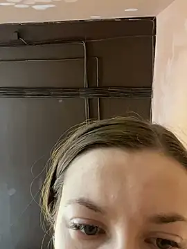 KateRedgar online show from March 2025 09:44:01 AM