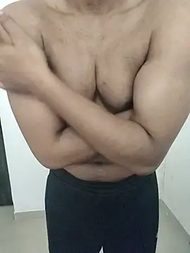 hottboy 39 online show from July 2026 07:24:02 AM