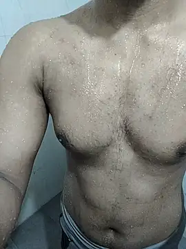 hottboy 39 online show from August 2026 11:02:01 AM