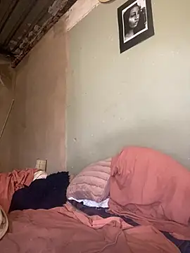 Snapshot of Moorella1 chatting on June 2026 09:26:02 AM Moorella1 online show from June 2026 09:26:02 AM