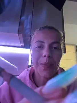 tanyagrey online show from May 2026 08:09:01 AM