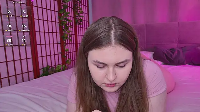 Mia  Peach online show from February 2025 06:17:02 AM