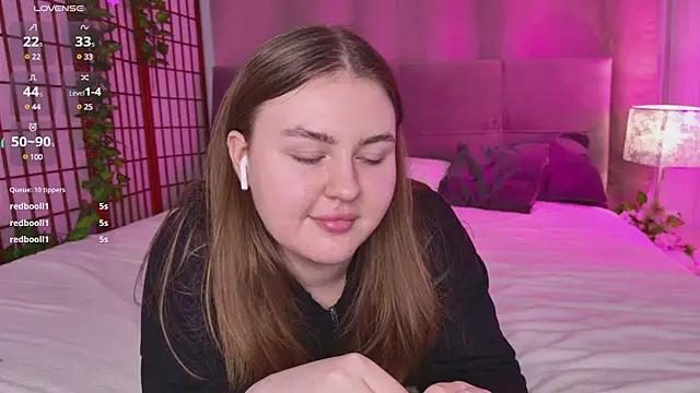 Mia  Peach online show from February 2025 03:12:01 AM