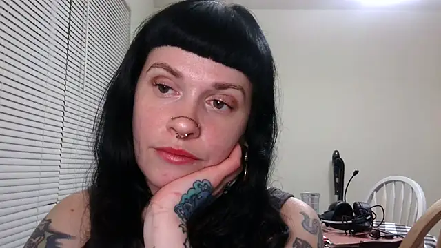 Marcelinegoddess online show from March 2025 03:33:02 AM