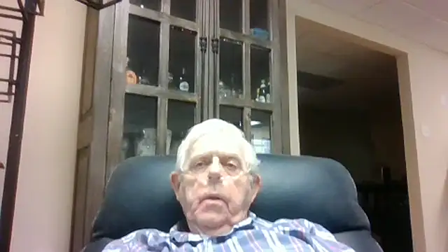 Snapshot of bootlegmanz chatting on June 2026 11:09:02 PM bootlegmanz online show from June 2026 11:09:02 PM