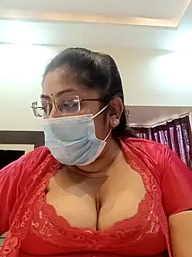 Snapshot of LAVERNIYA_ chatting on January 2025 10:48:01 AM LAVERNIYA online show from January 2025 10:48:01 AM