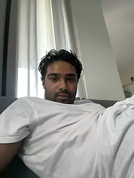 blackboy93ita online show from March 2025 04:17:02 PM