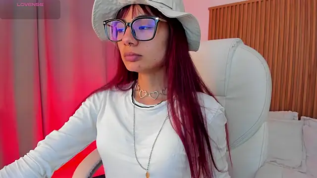 sophiecherry  online show from November 2025 02:23:02 AM