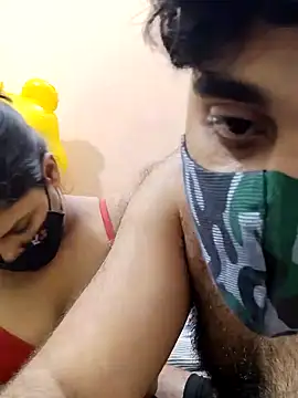 IND COUPLE1 online show from December 2024 07:32:02 PM