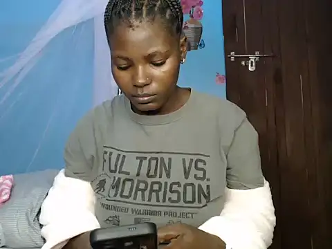 TrishaKalid online show from February 2026 08:02:01 PM