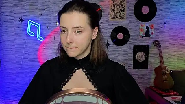 Snapshot of GloriaElmer chatting on December 2024 03:21:01 PM GloriaElmer online show from December 2024 03:21:01 PM