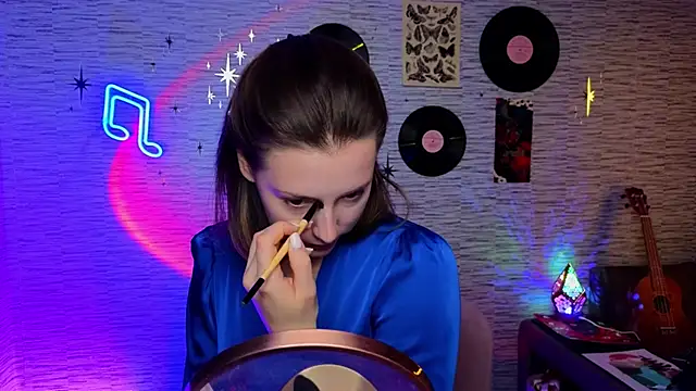 Snapshot of GloriaElmer chatting on January 2025 06:57:01 AM GloriaElmer online show from January 2025 06:57:01 AM