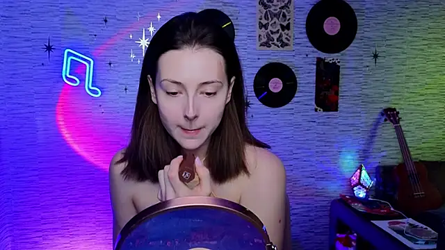 Snapshot of GloriaElmer chatting on February 2025 08:01:01 AM GloriaElmer online show from February 2025 08:01:01 AM