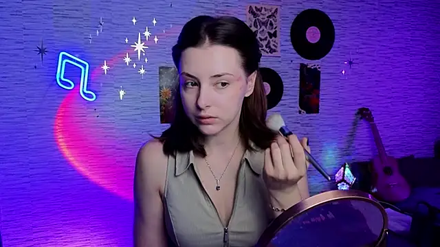 Snapshot of GloriaElmer chatting on March 2025 06:14:02 AM GloriaElmer online show from March 2025 06:14:02 AM