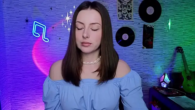 Snapshot of GloriaElmer chatting on March 2025 09:48:02 AM GloriaElmer online show from March 2025 09:48:02 AM