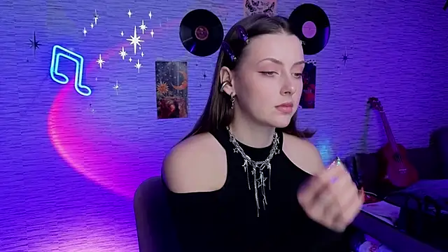 Snapshot of GloriaElmer chatting on March 2025 09:45:02 AM GloriaElmer online show from March 2025 09:45:02 AM