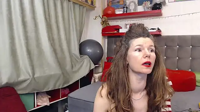 kellyterapy online show from March 2026 02:04:02 AM