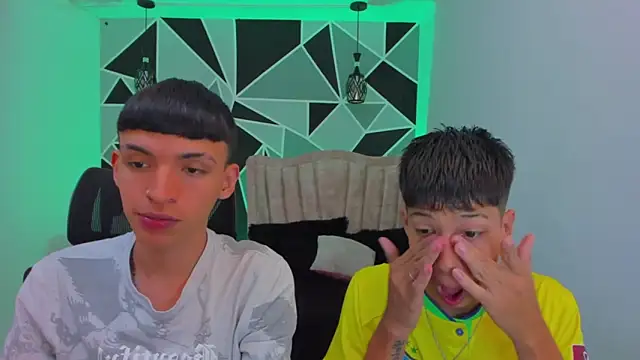 Juan Nd Steven online show from November 2025 04:24:01 AM