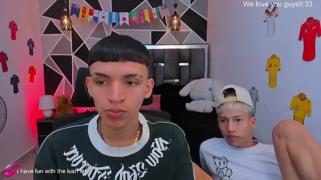 Snapshot of Juan_Nd_Steven chatting on June 2026 09:05:02 PM Juan Nd Steven online show from June 2026 09:05:02 PM