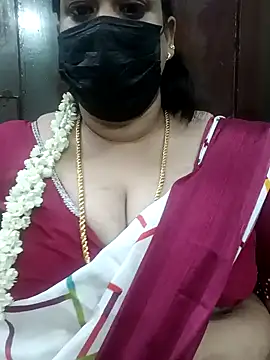 Snapshot of ashikaa_r chatting on January 2025 04:23:01 PM ashikaa r online show from January 2025 04:23:01 PM