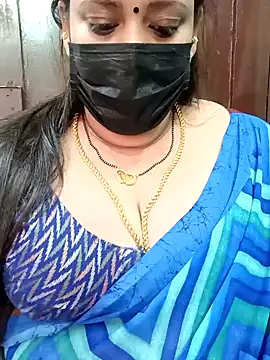 Snapshot of ashikaa_r chatting on January 2025 07:51:02 AM ashikaa r online show from January 2025 07:51:02 AM