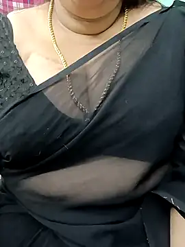 Snapshot of ashikaa_r chatting on January 2025 03:39:02 PM ashikaa r online show from January 2025 03:39:02 PM