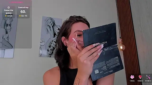 miah connor online show from October 2025 08:19:02 PM