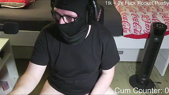 Snapshot of HornyTeenBoy64 chatting on June 2026 03:58:01 PM HornyTeenBoy64 online show from June 2026 03:58:01 PM