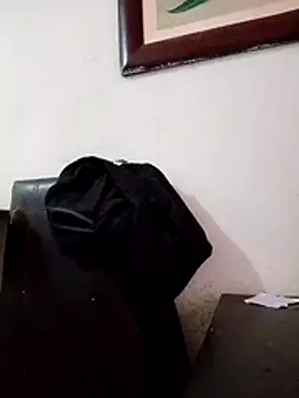 Alonsomadeira online show from March 2026 05:40:01 PM