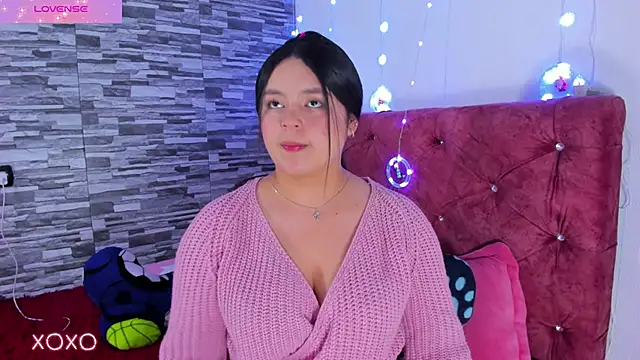 skyhotgirll online show from December 2024 10:37:01 PM