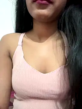 Snapshot of Hot_Goldengirl chatting on October 2025 01:11:01 PM Hot Goldengirl online show from October 2025 01:11:01 PM