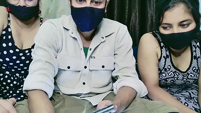 RupaliDixit online show from October 2025 04:59:02 PM