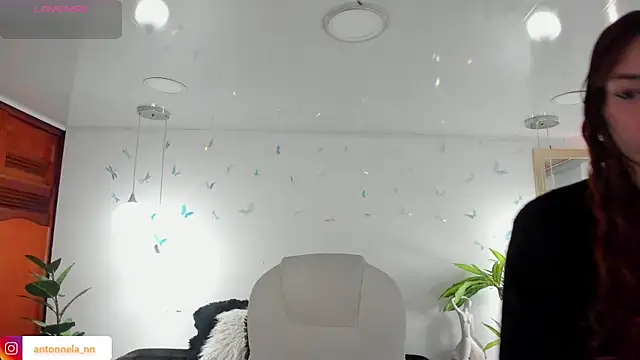  Antonnela  online show from March 2026 02:43:01 PM