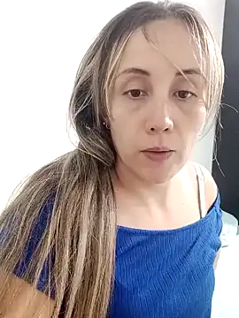 Snapshot of Isabel23zr chatting on December 2024 01:36:02 AM Isabel23zr online show from December 2024 01:36:02 AM