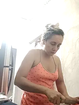 Snapshot of Isabel23zr chatting on January 2025 12:38:02 PM Isabel23zr online show from January 2025 12:38:02 PM