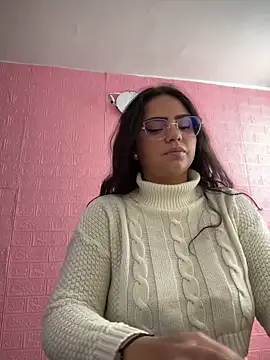 Snapshot of karol_9 chatting on March 2025 05:52:01 PM karol 9 online show from March 2025 05:52:01 PM