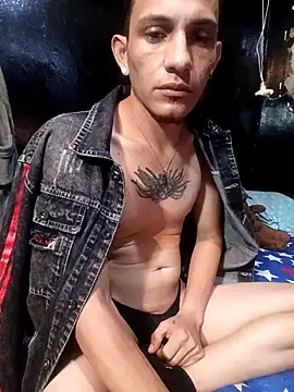 Snapshot of Ale21-345 chatting on February 2026 04:35:02 AM Ale21-345 online show from February 2026 04:35:02 AM