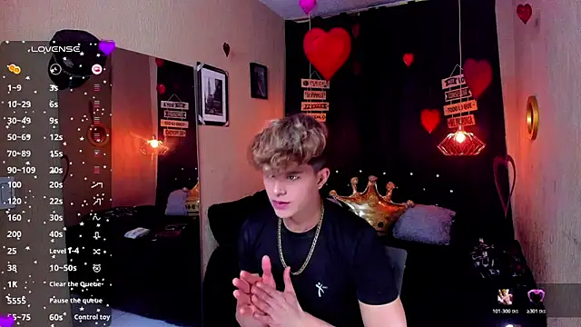 ANDRIUS 24 online show from February 2026 11:47:01 PM