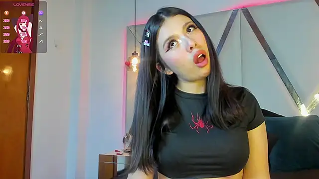 MarielQueenx online show from March 2025 05:29:02 AM